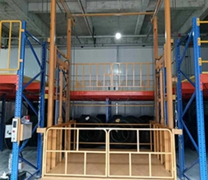 宜興導(dǎo)軌式液壓升降貨梯