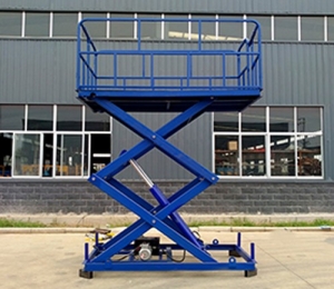 宜興剪叉式高空作業(yè)臺(tái)